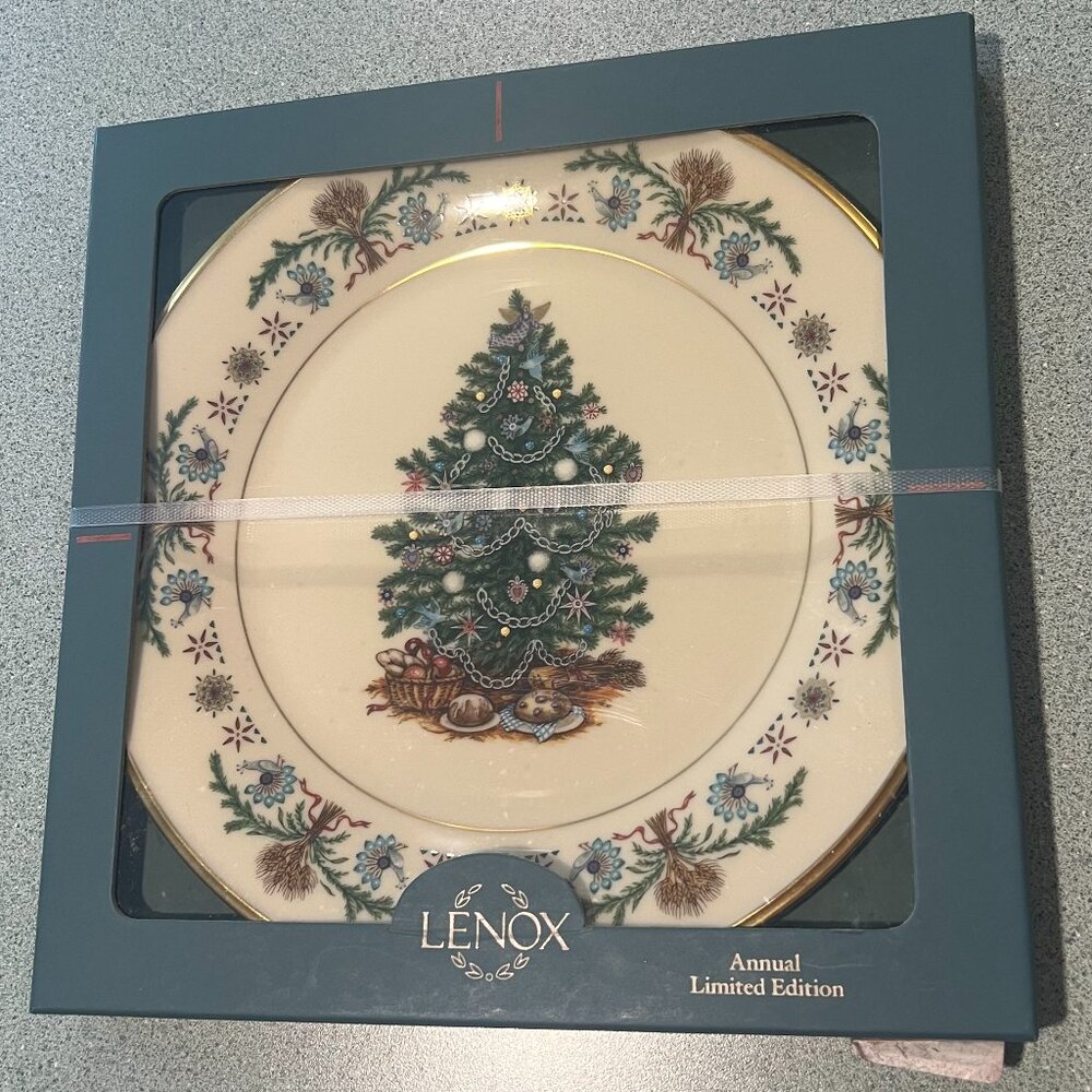 1994 Annual Holiday Collector's Limited Edition Plate